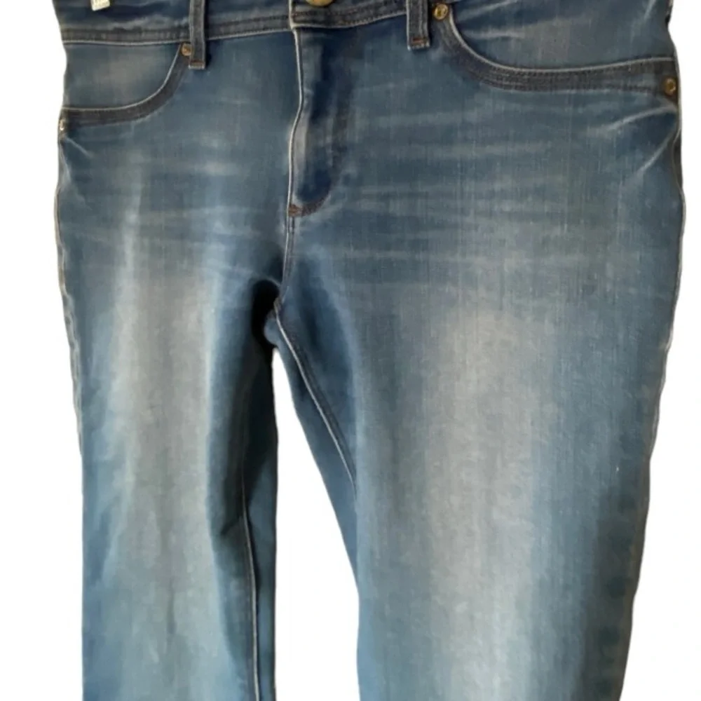 DL 1961 Emma Legging Jeans in Dyer - Picture 2 of 8